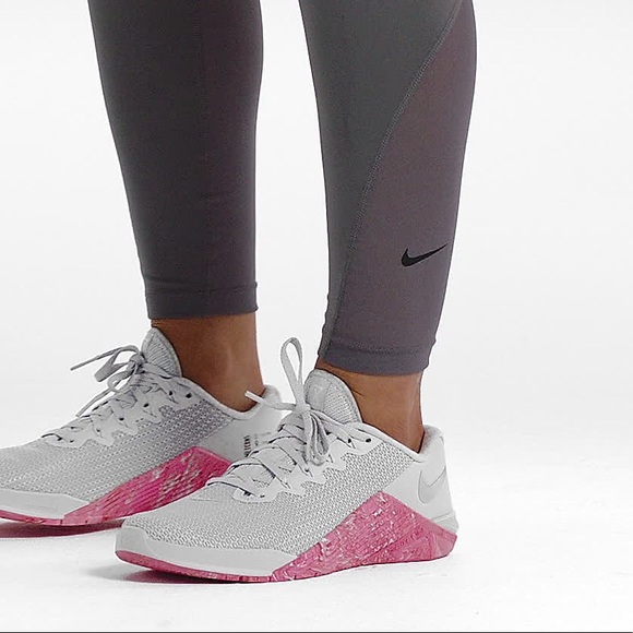 🌸 NIKE METCON 5 CrossFit Training Shoes Sneakers - Picture 5 of 12